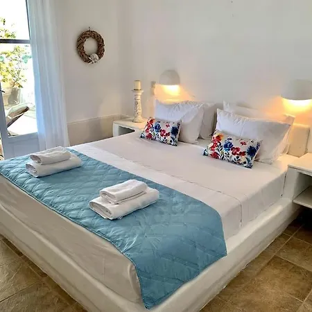 Alena Villa Parikia (Paros)